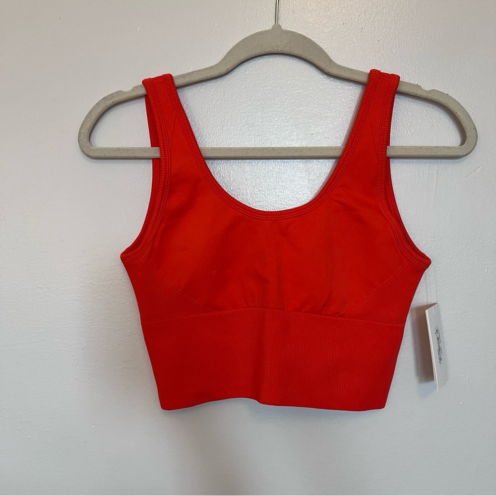 NWT Halfdays Marie Seamless Top in Spritz